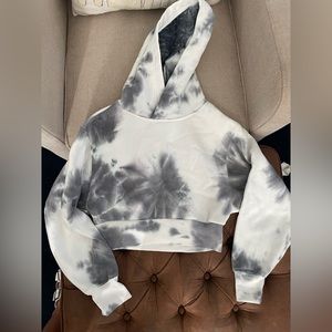 Cropped white/gray hoodie